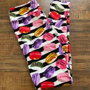 lularoe macaroon leggings